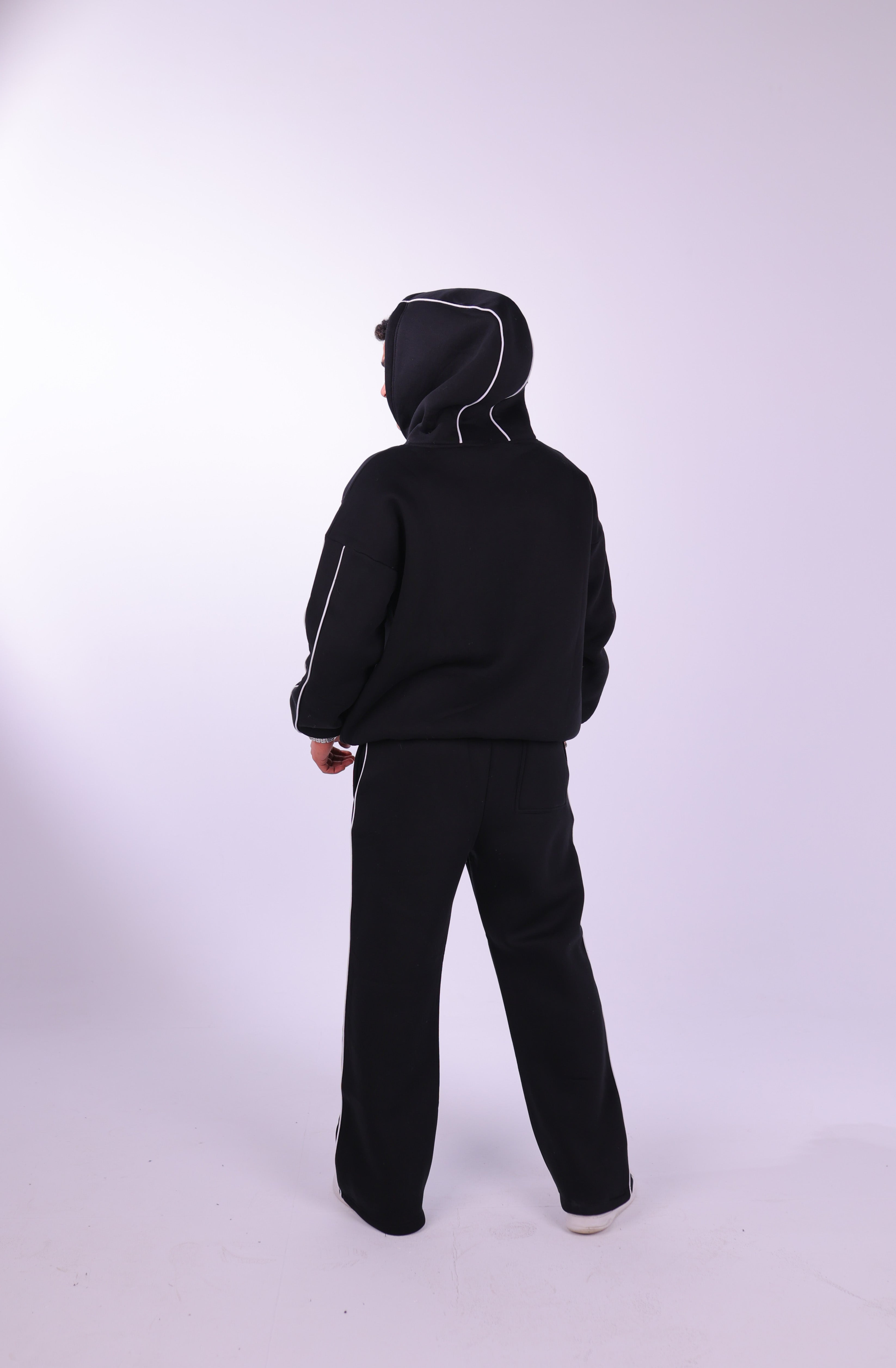 SET-1 BLACK