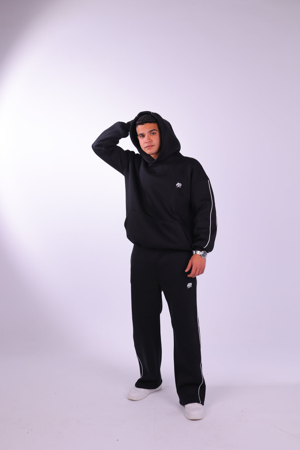 SET-1 BLACK